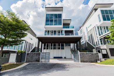 Bungalow House For Sale in Ampang,SGR