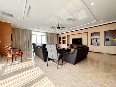 Condominium For Sale in The Mayfair