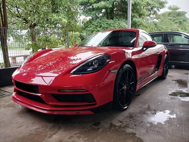 Porsche Cayman 718 in Klang, SGR
