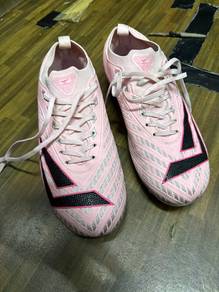 Kasut Bola Wingz