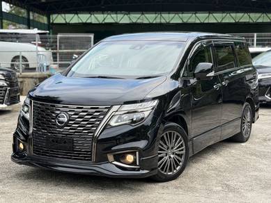 Nissan Elgrand HIGHWAY STAR S in Taman Tun Dr Ismail, KUL