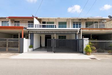 2-storey Terraced House For Sale in Kuching,SWK