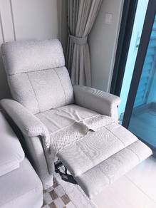 Recliner Chair (Hatch Brand) 