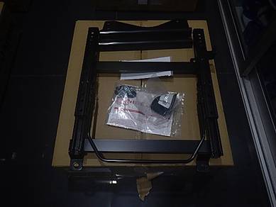 Bride Type FO RH Full Bucket Seat Rail GR86 ZN8