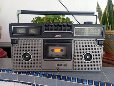Vintage JVC RC-717W Boombox Made in JAPAN