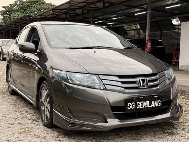 Honda City E in Sungai Buloh, SGR