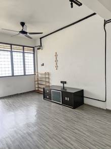 Flat For Rent in Taman Naga Emas