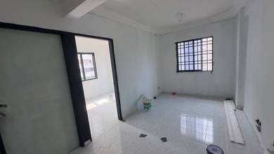 Condominium For Sale in Taman Gambier
