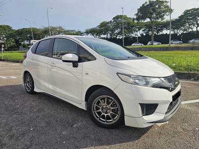 Honda Jazz E in Johor Bahru, JHR