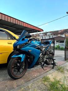 Yamaha R25