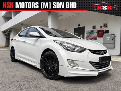 Hyundai Elantra PREMIUM in Cheras, SGR