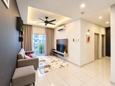 Service Residence For Sale in BSP 21
