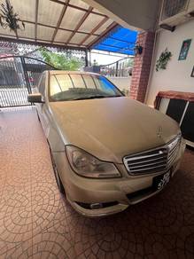 Mercedes Benz 200 in Johor Bahru, JHR