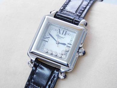 Square Chopard Happy Diamond Sport. 7 big diamonds