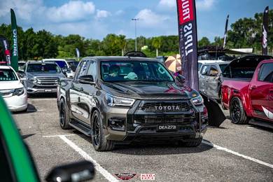 Toyota Hilux V in Tanjung Malim, PRK