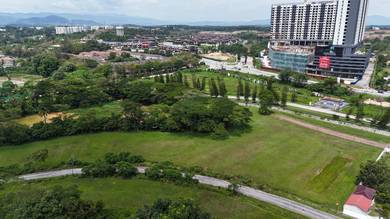 Residential Land in Semenyih, SGR