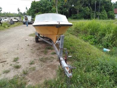 Speedboat