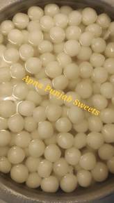 Rasgulla (Indian Sweets)