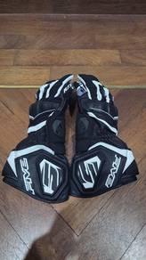 Five RFX4 EVO Motorcycle Riding Gauntlet