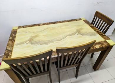 Table Marble