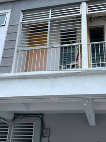 Condominium For Sale in Kampus West City