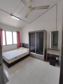 Room in Kuantan, PHG