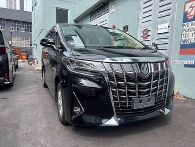 Toyota Alphard X in KL City, KUL