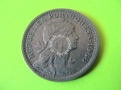 Portugal - 50 centavos 1966-68 - liberty head