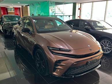 Toyota Crown SPORT Z in Setapak, KUL
