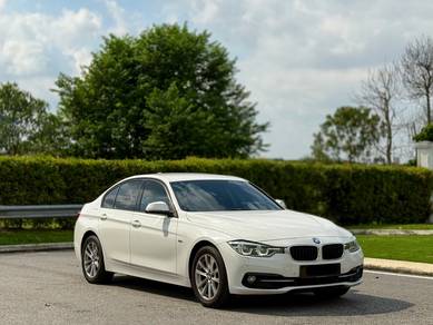 BMW 320i 20i SPORT LINE (CKD) in Johor Bahru, JHR