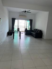 Condominium For Rent in One World 2 (1-Sky)