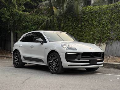 Porsche Macan - in KLCC, KUL