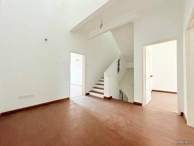 3-storey Terraced House For Sale in Setia Alam,SGR