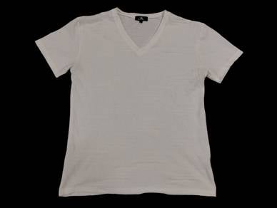 Bernings Sho White V-neck t-shirt