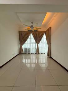 Condominium For Sale in Saujana Residency