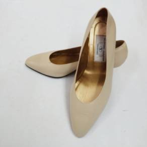 Valentino Garavani Nude Heels