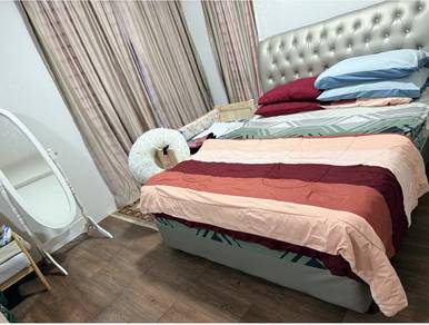 Queen Bed