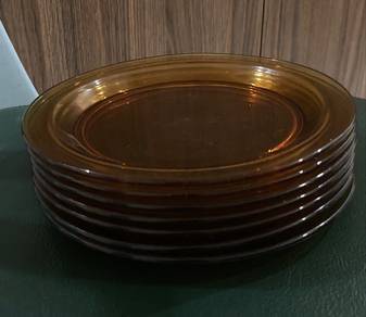8” Pyrex Salad / Dessert Plates