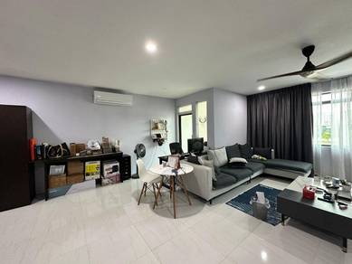 Condominium For Sale in Green Heights Condominiums