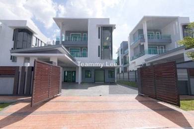 Bungalow House For Sale in Bandar Sungai Long,SGR
