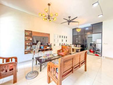 2-storey Terraced House For Sale in Banting,SGR