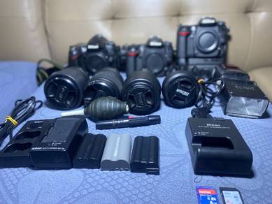 Nikon D90 dan D7000