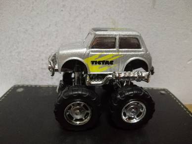 Monster Diecast Classic Mini Cooper