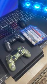 PS4 FAT 500GB & CD PS4 Untuk dilepaskan