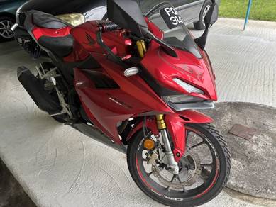 Honda CBR150R