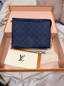 Pochette Voyage MM Monogram Eclipse