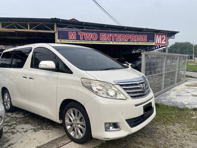 Toyota Alphard 240X in Seremban, NSN