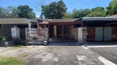 1-storey Terraced House For Sale in Lahat,PRK