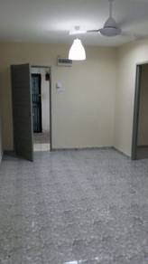 Flat For Sale in PKNS Seksyen 4 Bandar Baru Bangi