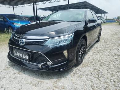 Toyota Camry HYBRID in Bandar Sri Damansara, SGR